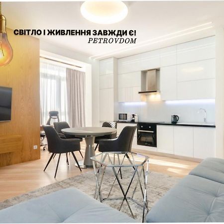 Petrovdom In Rc Jack House Panoramic City View Kiev Extérieur photo