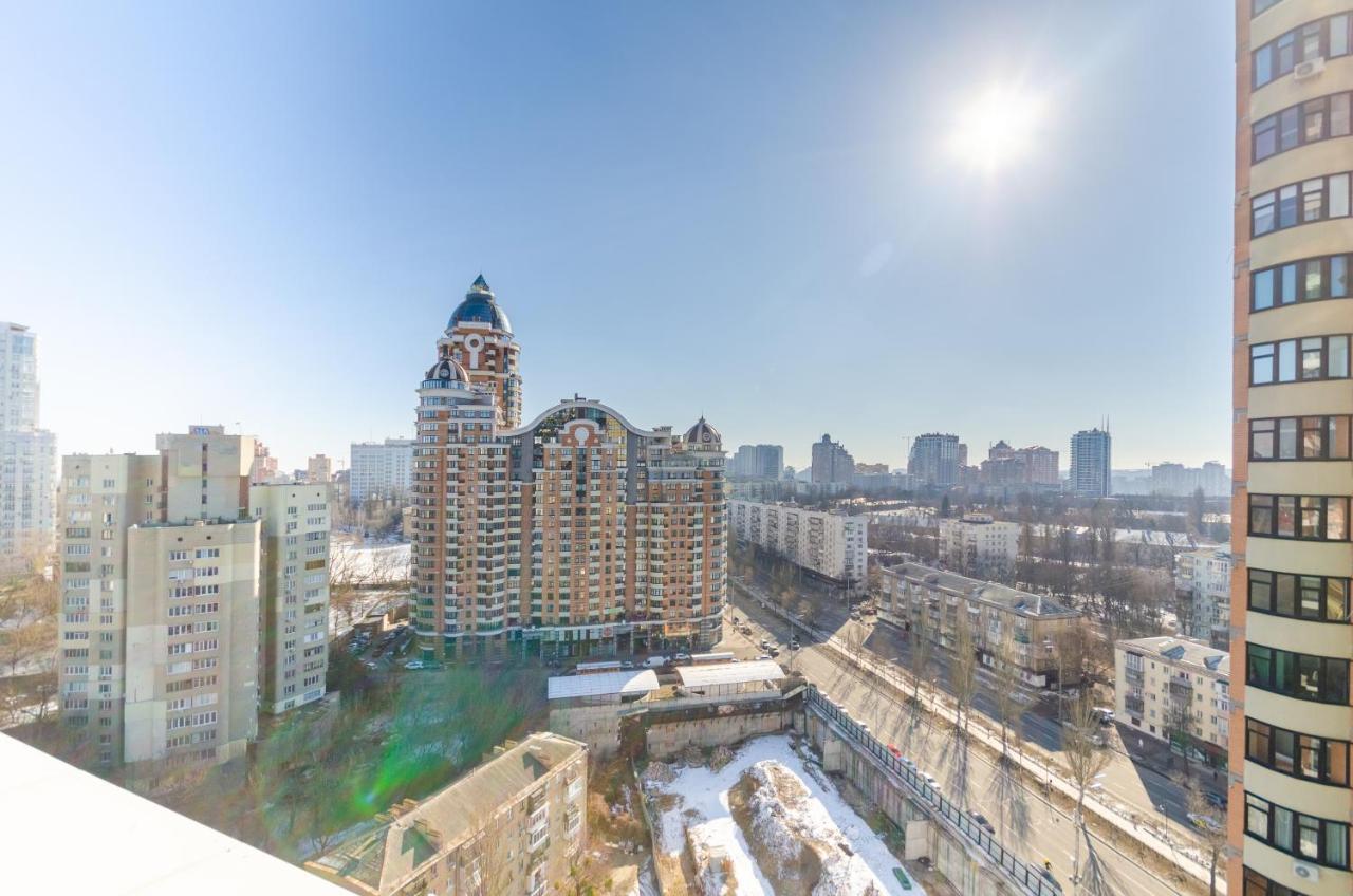 Petrovdom In Rc Jack House Panoramic City View Kiev Extérieur photo